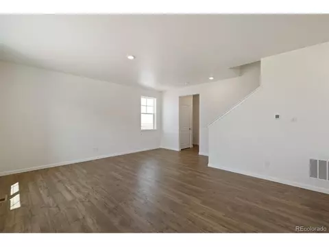 27524 E 1st Pl, Aurora, CO 80018 photo 7