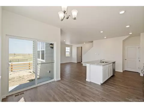27524 E 1st Pl, Aurora, CO 80018 photo 12