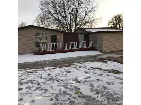 309 Dickson St, Wiggins, CO 80654 photo 2