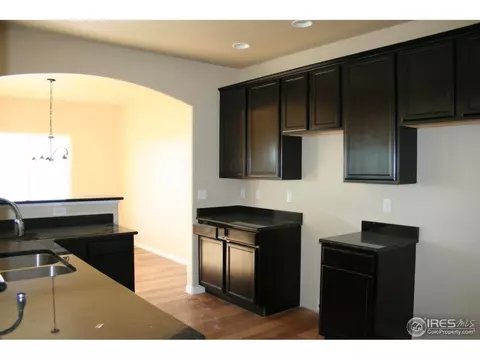 2423 Tabor St, Berthoud, CO 80513 photo 2