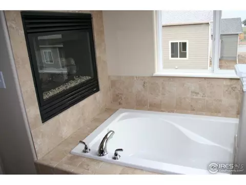2423 Tabor St, Berthoud, CO 80513 photo 29