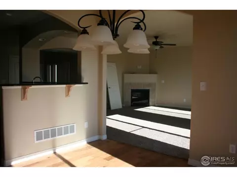 2423 Tabor St, Berthoud, CO 80513 photo 3