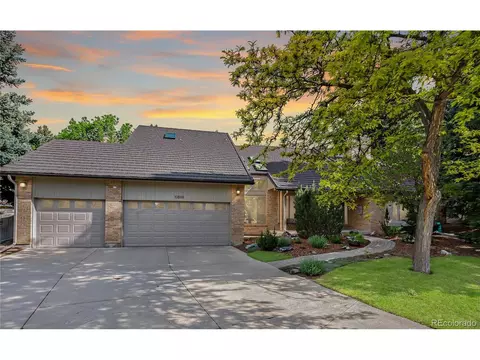 10886 E Crestline Pl, Englewood, CO 80111