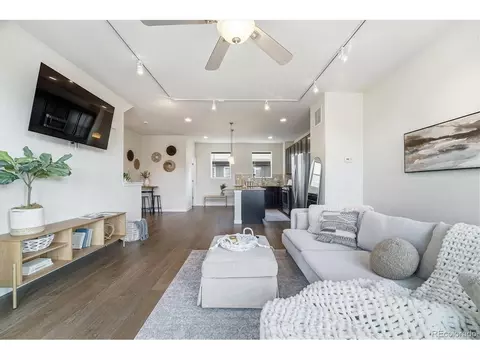 704 E Hinsdale Ave, Littleton, CO 80122
