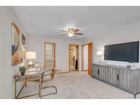 15701 E 7th Ave, Aurora, CO 80011 photo 17