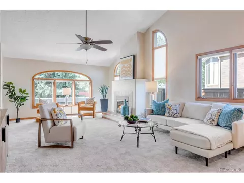 15701 E 7th Ave, Aurora, CO 80011 photo 3