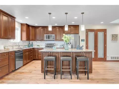 15701 E 7th Ave, Aurora, CO 80011 photo 5