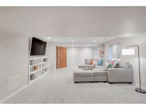 15701 E 7th Ave, Aurora, CO 80011 photo 21