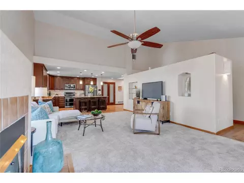 15701 E 7th Ave, Aurora, CO 80011 photo 4