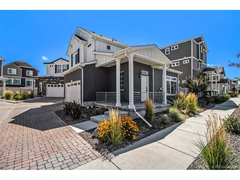 4440 N Quatar Ct, Aurora, CO 80019