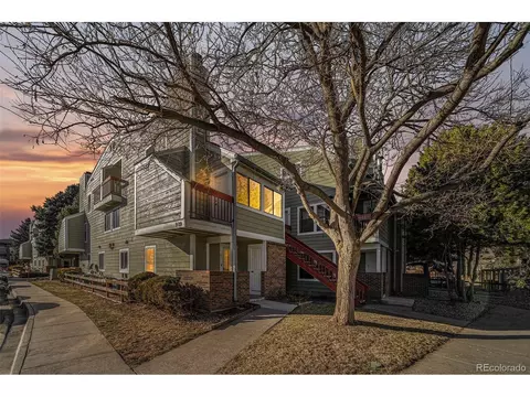 909 S Dawson Way #16, Aurora, CO 80012