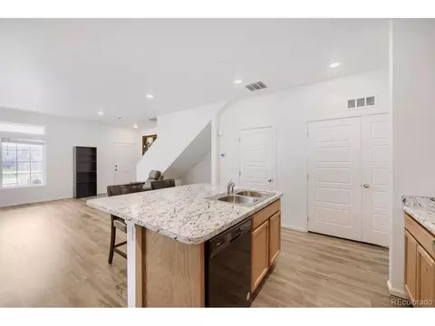 Kitchen - 17809 E 103rd Ave, Commerce City, CO 80022 photo 3 of 5