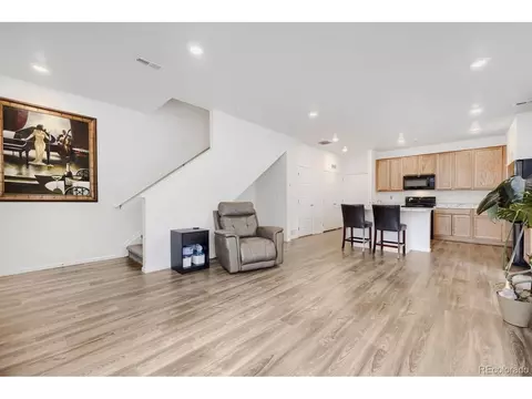 Living - 17809 E 103rd Ave, Commerce City, CO 80022 photo 4 of 4