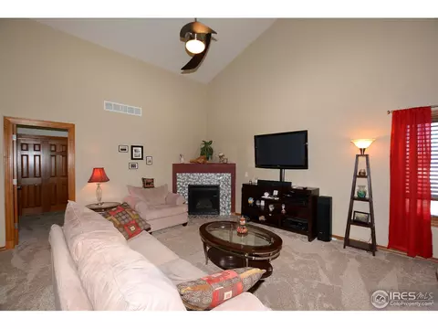 400 Whitney Bay, Windsor, CO 80550 photo 3