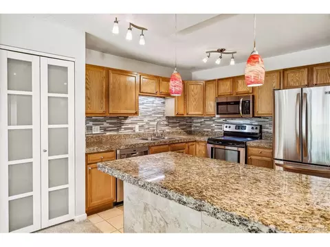 655 S Alton Way #12C, Denver, CO 80247