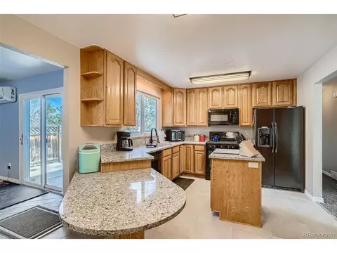 15642 Eldorado Dr, Aurora, CO 80013 photo 9