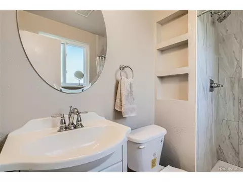15642 Eldorado Dr, Aurora, CO 80013 photo 14