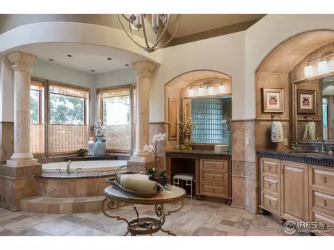 8945 Katherine Ct, Boulder, CO 80303 photo 22