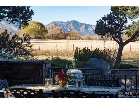 8945 Katherine Ct, Boulder, CO 80303 photo 9