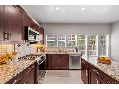 Kitchen - 14192 E Chenango Pl, Aurora, CO 80015 photo 1 of 3