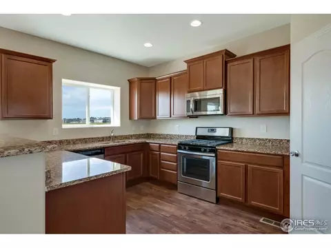 11202 Charles St, Longmont, CO 80504 photo 2