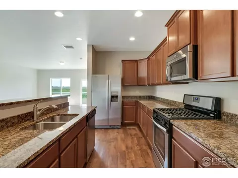 11210 Charles St, Longmont, CO 80504 photo 2