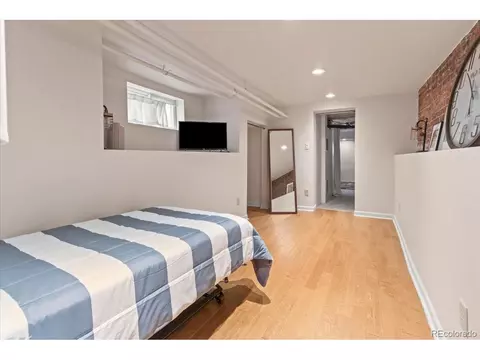 2377 Cherry St, Denver, CO 80207 photo 27