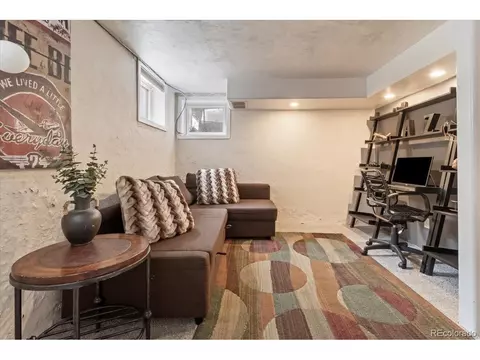 2377 Cherry St, Denver, CO 80207 photo 24