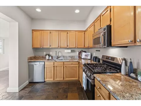 2377 Cherry St, Denver, CO 80207 photo 18