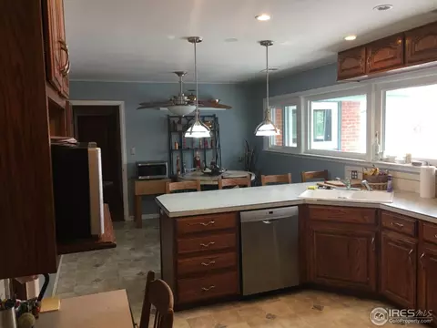 330 8th St, Berthoud, CO 80513 photo 5
