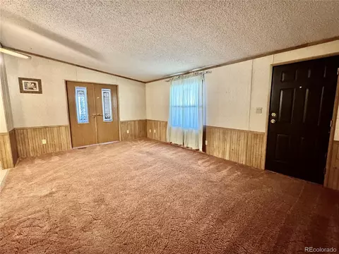 149 S Sunset Ave, Rangely, CO 81648 photo 2