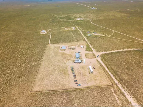 29895 Darroll Rd, Yoder, CO 80864 photo 4