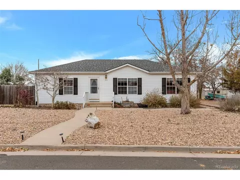 350 S Main St, Keenesburg, CO 80643