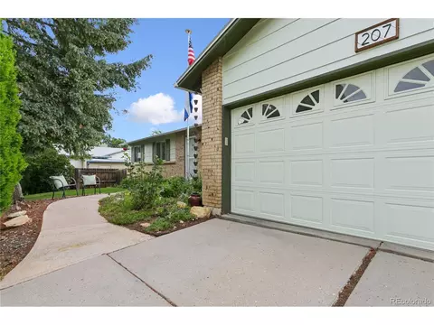 207 Short Pl, Louisville, CO 80027