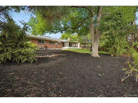 Exterior - 1844 S Wright St, Lakewood, CO 80228 photo 3 of 4