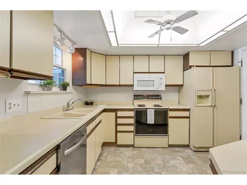 14215 E Marina Dr, Aurora, CO 80014 photo 11