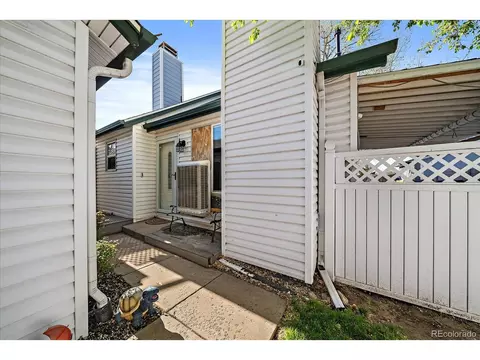 18902 E 17th Ave, Aurora, CO 80011 photo 22