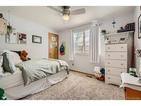 Undisclosed, Aurora, CO 80015 photo 11