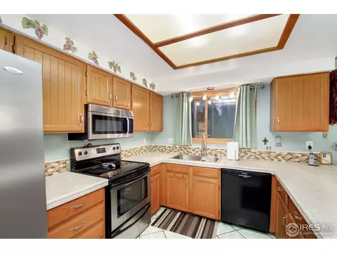 2585 E 101st Ct, Thornton, CO 80229 photo 7