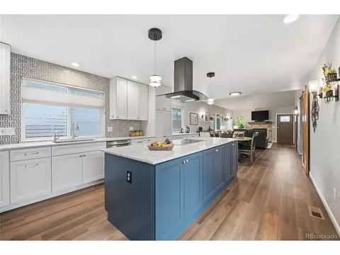 3148 E Long Cir, Centennial, CO 80122