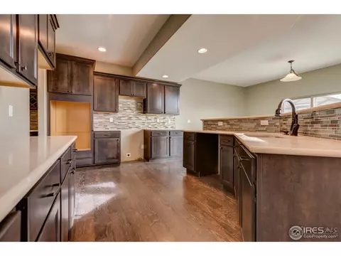 5834 Carmon Dr, Windsor, CO 80550 photo 4