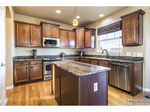 2685 Gray Wolf Loop, Broomfield, CO 80023 photo 3