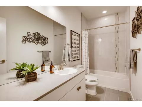 Bath - 46430 Heritage Ave, Bennett, CO 80102 photo 3 of 3