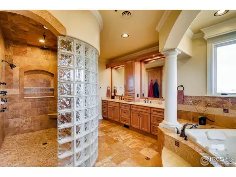 8675 Monte Vista Ave, Longmont, CO 80503 photo 11