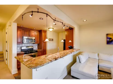 8675 Monte Vista Ave, Longmont, CO 80503 photo 16