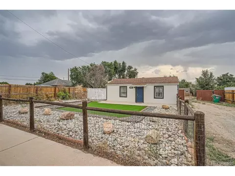 6521 E 76th Pl, Commerce City, CO 80022