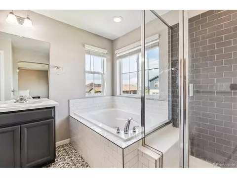 27819 E 7th Pl, Aurora, CO 80018 photo 30