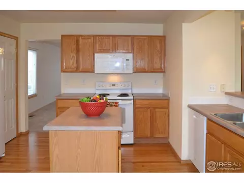 10421 Foxfire St, Firestone, CO 80504 photo 8