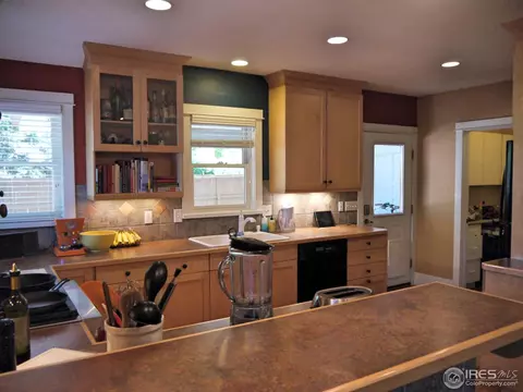 2546 Pine St, Boulder, CO 80302 photo 5