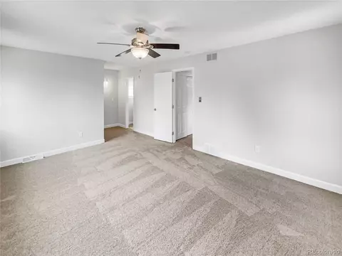 10898 E Harvard Dr, Aurora, CO 80014 photo 5